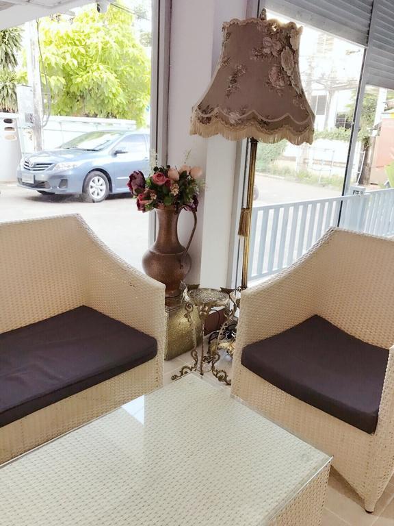 Chanathinat Place Udon Thani Exterior foto